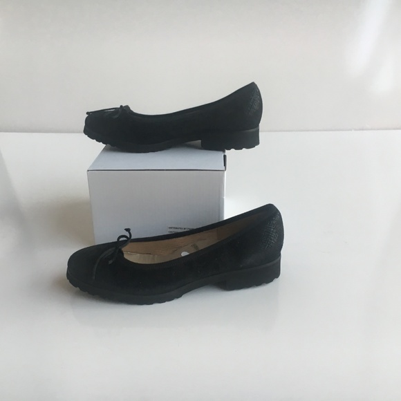 Ron White Gaila Black Texture Platform Ballet Shoe - Picture 3 of 8